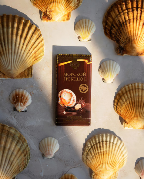 Тёмный с морским гребешком