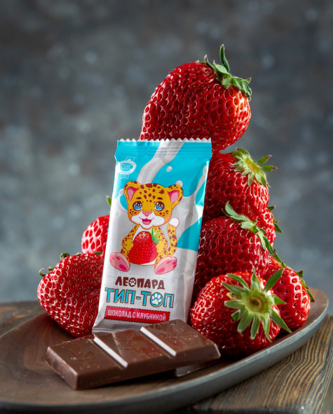 Молочный - Леопард Тип-Топ с клубникой