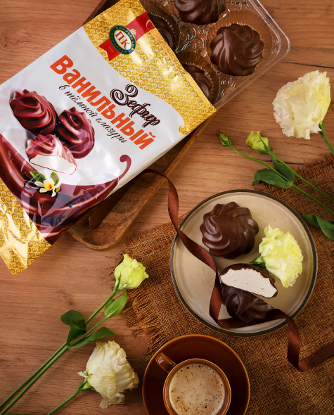 Ванильный в тёмной глазури