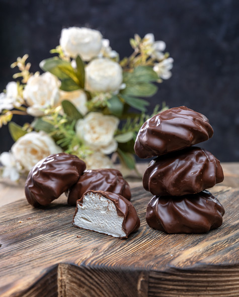 Ванильный в тёмной глазури