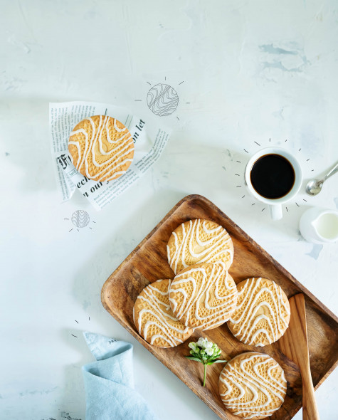 Ванильное декорированное белой глазурью